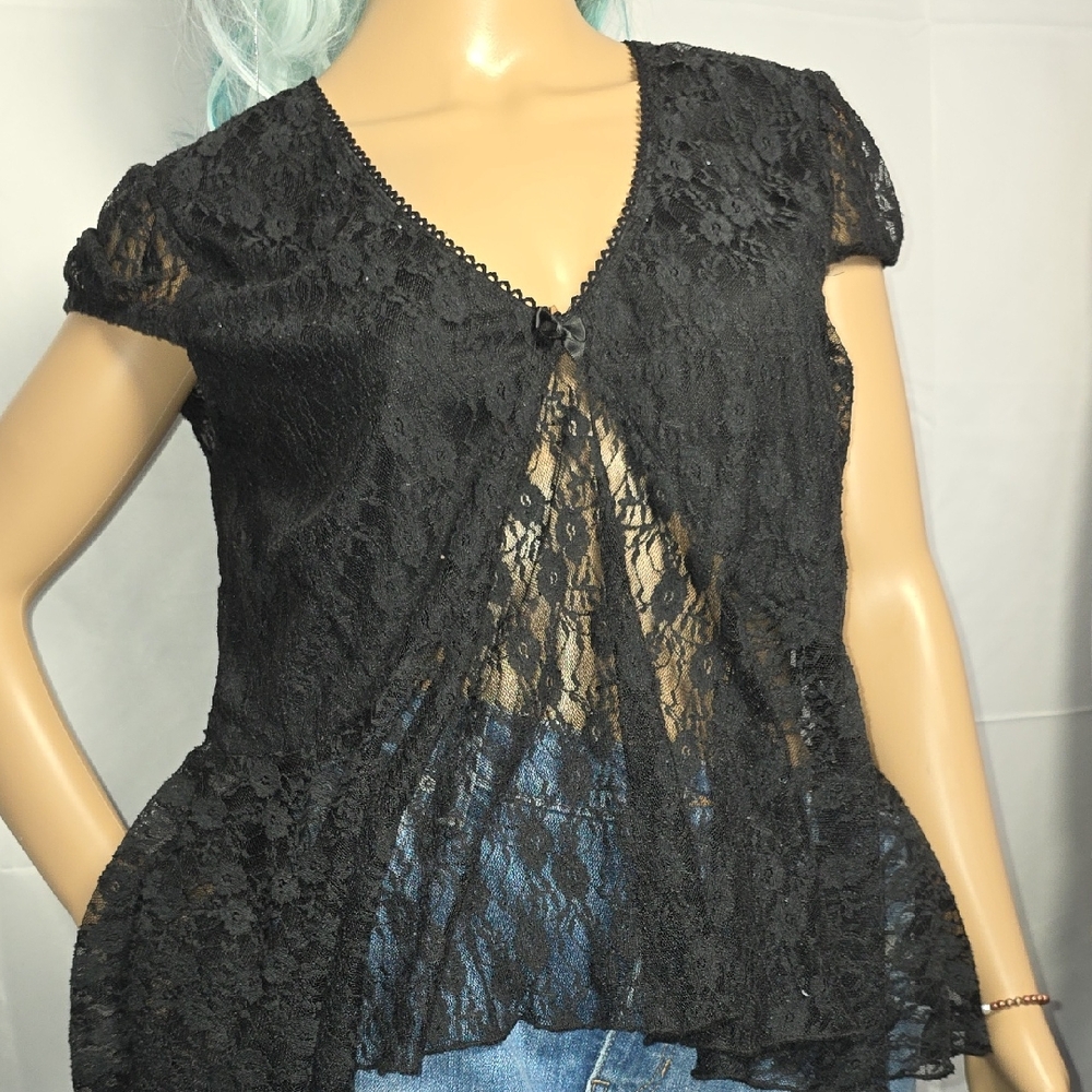 Elegant Black Lace Peplum Blouse – Size XXL